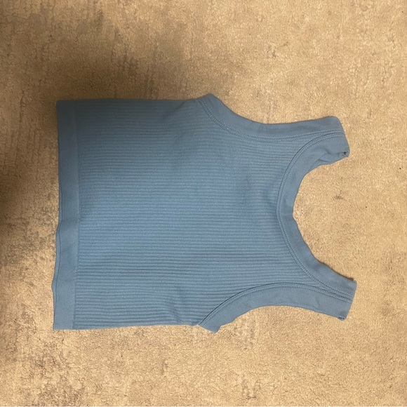 uo tank top - Picture 3 of 3